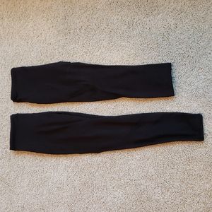 2 pairs Old Navy Elevate Go Dry Leggings Size M